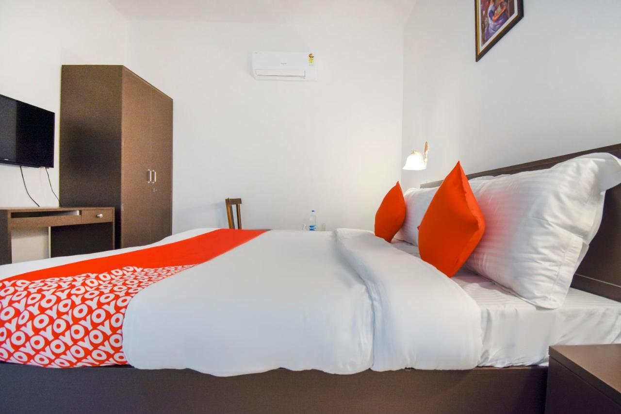 Oyo 75460 Sky High Residency Hotell Ludhiana Exteriör bild